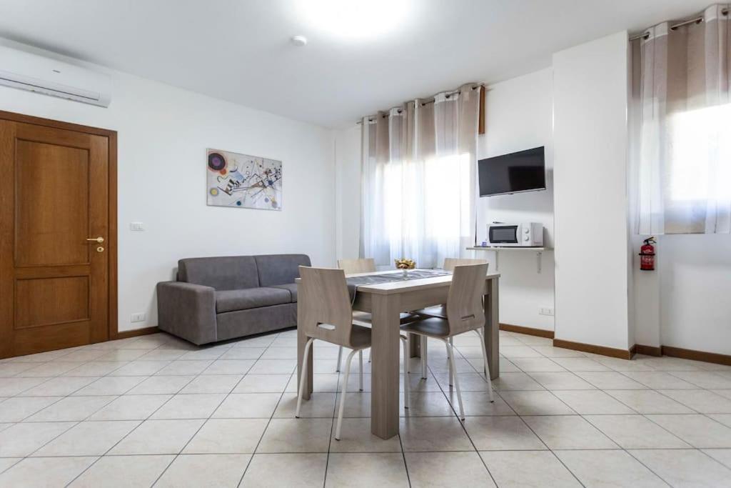 Ca' Ida - Affitti Temporanei Apartment Turin Bagian luar foto
